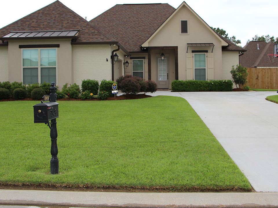1st image of 37491 Amalfi Dr