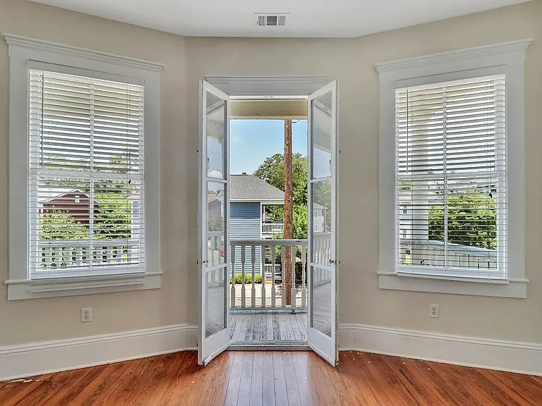 1504 Habersham St — Photo 12