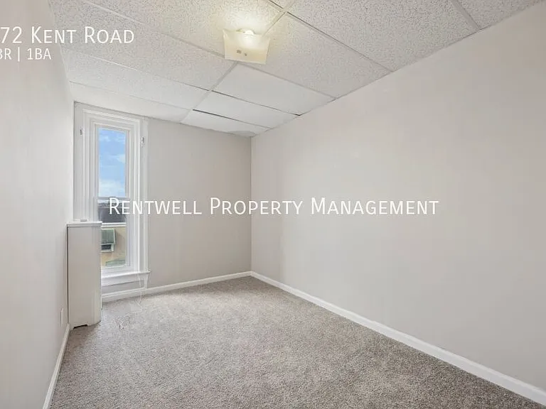 272 Kent Rd — Photo 17