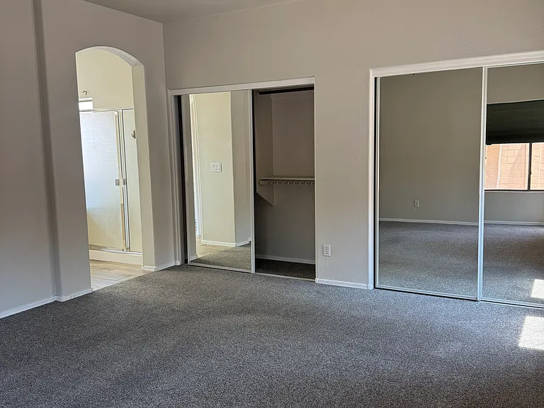 8421 W Mohave St — Photo 33