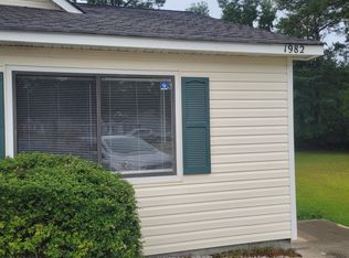 1982 Countrywood Blvd, Jacksonville, NC 28540