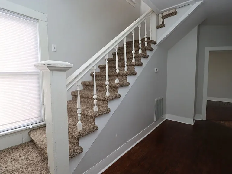 4910 Colonial Dr — Photo 10