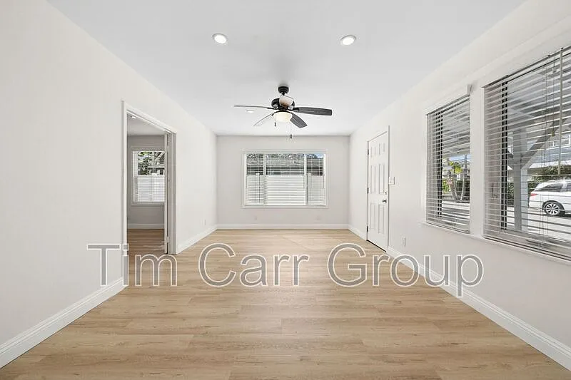 Building Photo - 2545 Elden Ave