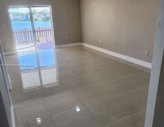 5th image of 12078 SW 140th Ter #3-21