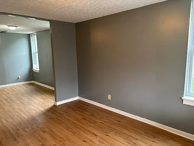 424 Stoddart Ave — Photo 12