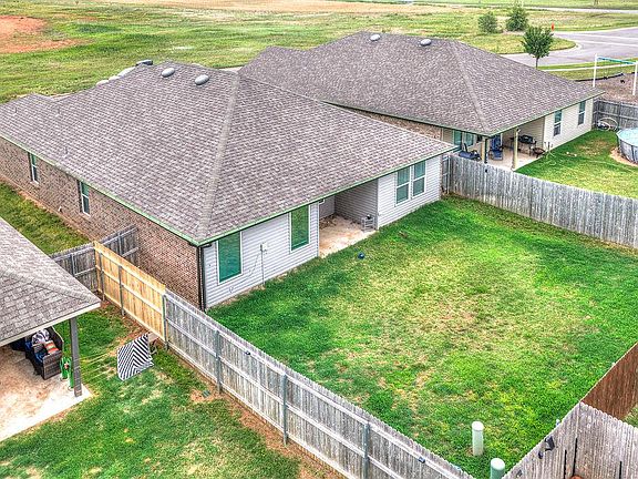 4th image of 4405 Montage Blvd