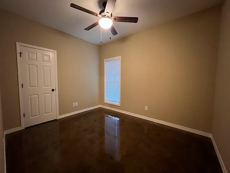 33048B Stables Dr — Photo 9