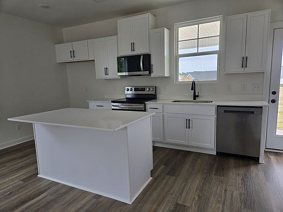 3rd image of 2391 Nelson Way Lot 277