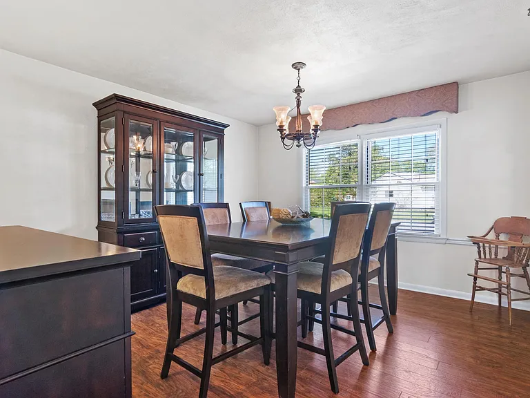 4433 John Jay Ln — Photo 13
