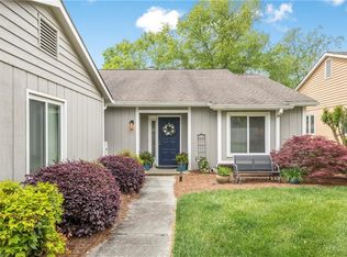 194 Hamilton Ct, Bermuda Run, NC 27006