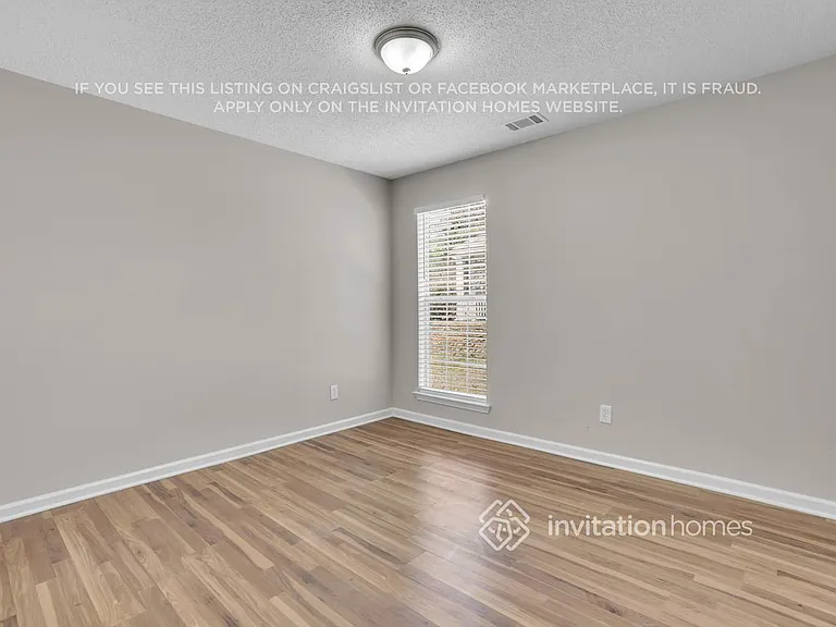 115 Galway Ln — Photo 14