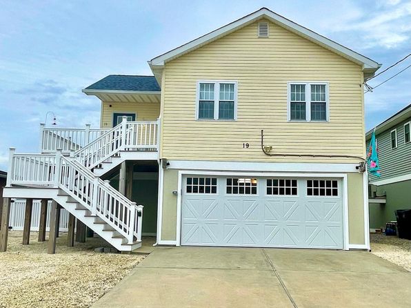 19 W Susquehanna Dr