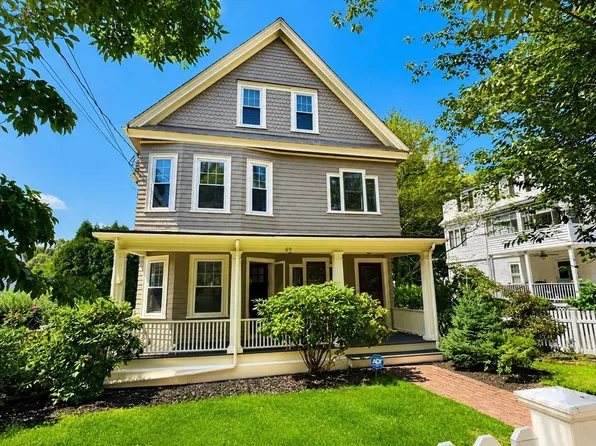 49 Clark St Unit 49, Newton Center, MA 02459