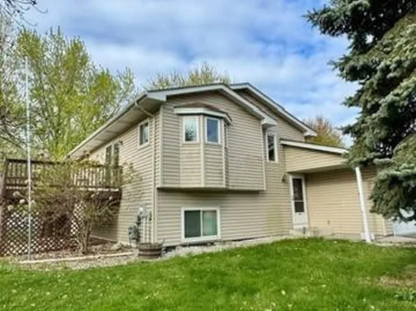 10635 62nd St NE, Albertville, MN 55301