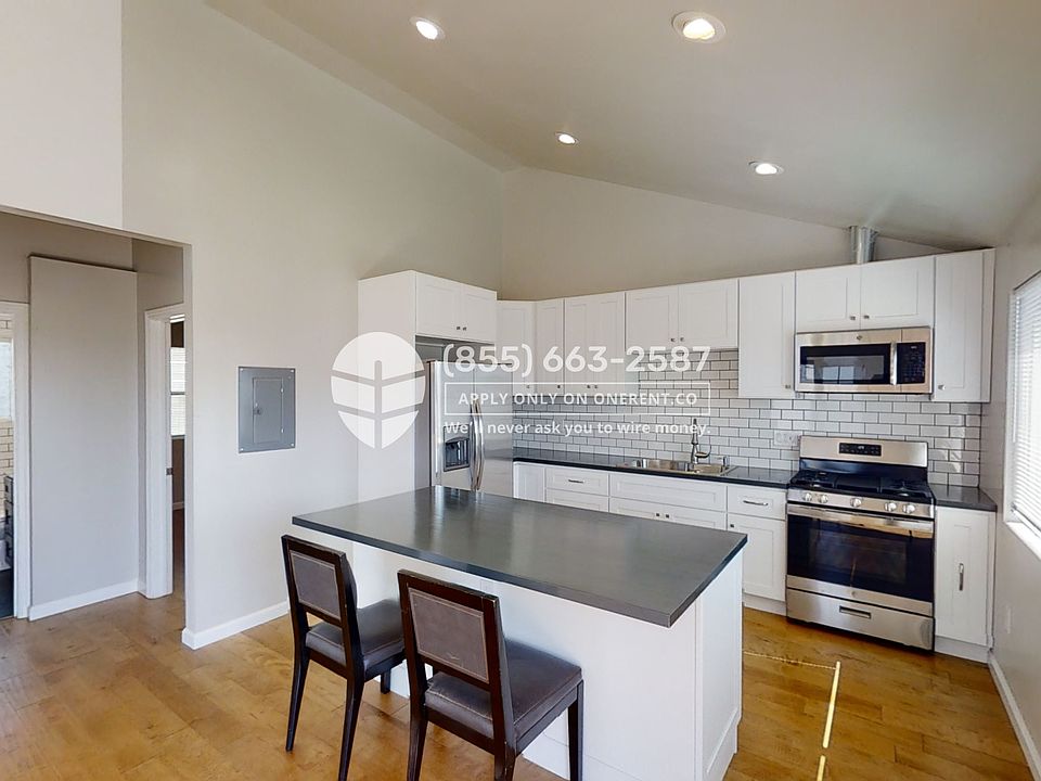 1st image of 1304 Santa Clara St