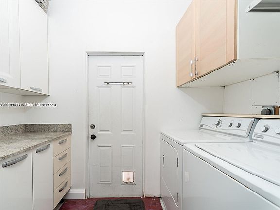5th image of 1509 Fletcher St