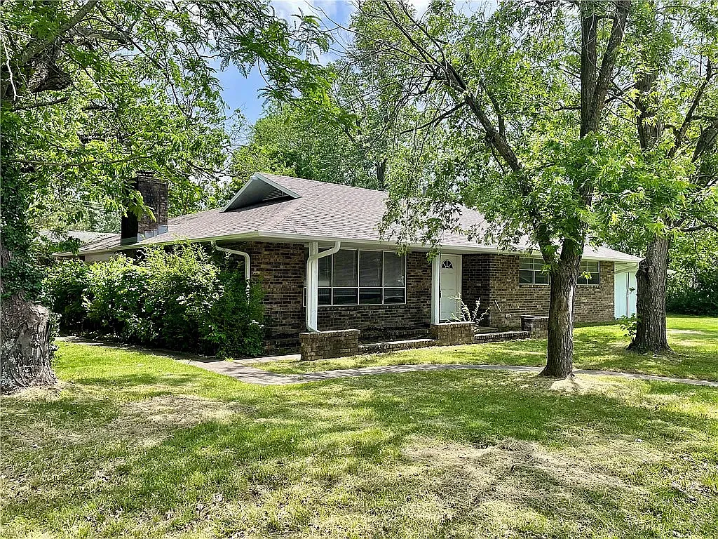 3 bed, 1506 sqft, $1,650 — Photo 3