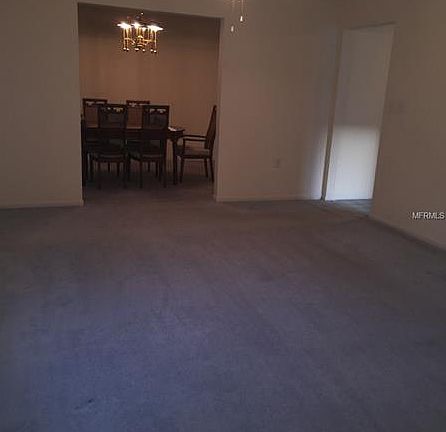 5th image of 638 Lark Dr