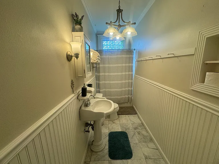 339 Whitaker St #3 — Photo 15