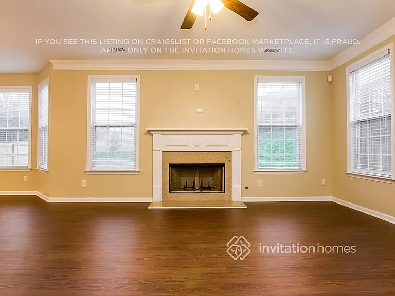 2462 Fisk Falls Dr — Photo 3