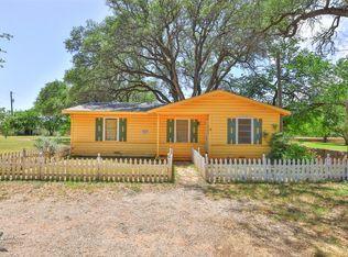 226 N William St, Buffalo Gap, TX 79508