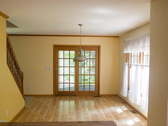 4th image of 3247 Lorrimar Ln