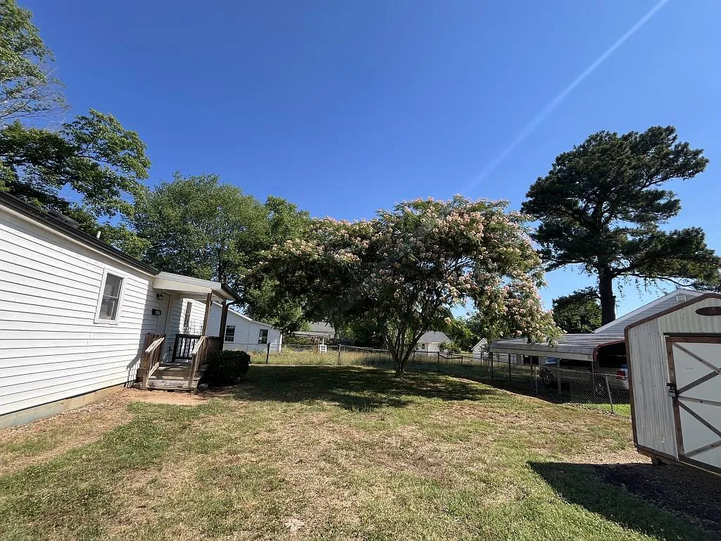 205 B Mitchell Ave — Photo 3