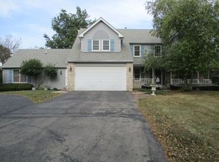 16N795 Prairie Farm Dr, Hampshire, IL 60140