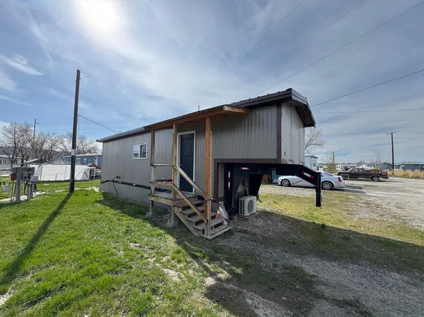 124 12th St N #6-7-16, Columbus, MT 59019