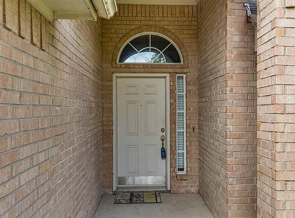 5th image of 9032 River Trails Blvd