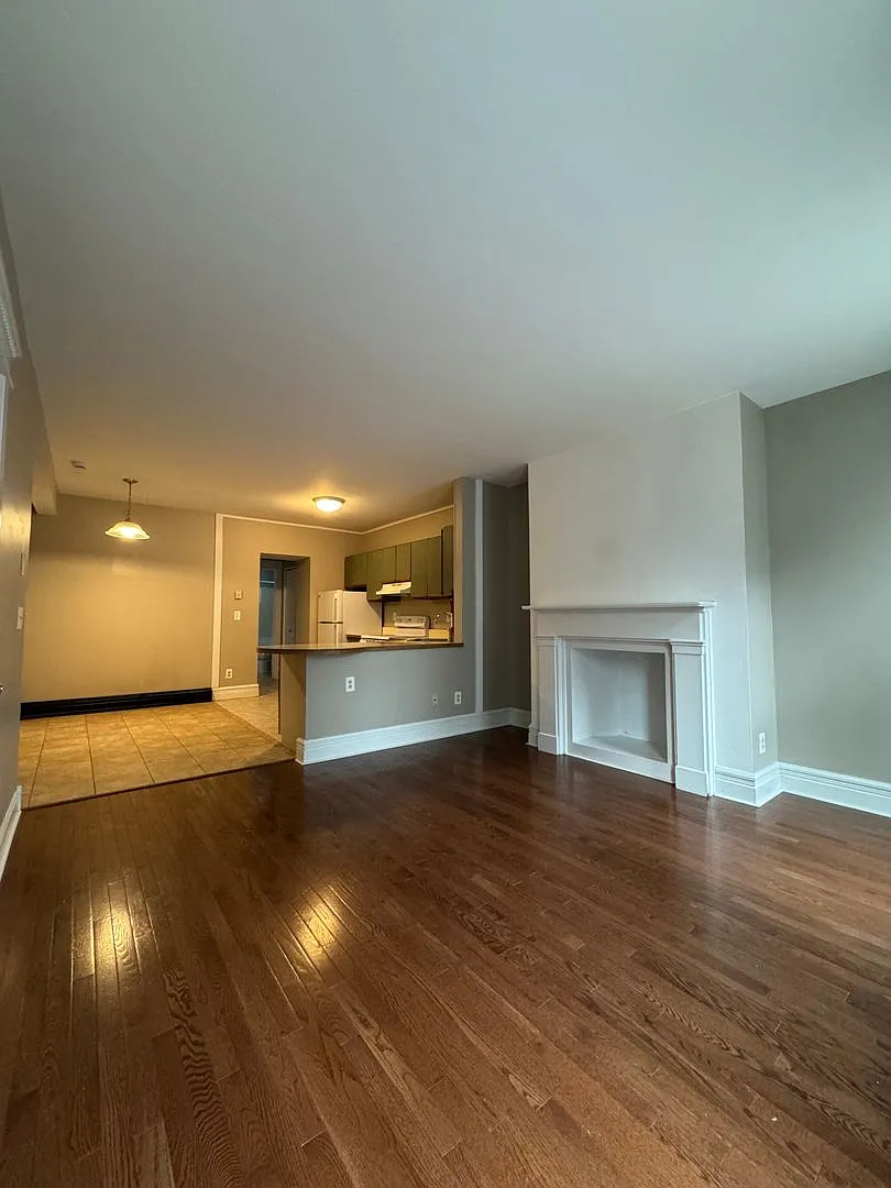 308 Hudson Avenue — Photo 1