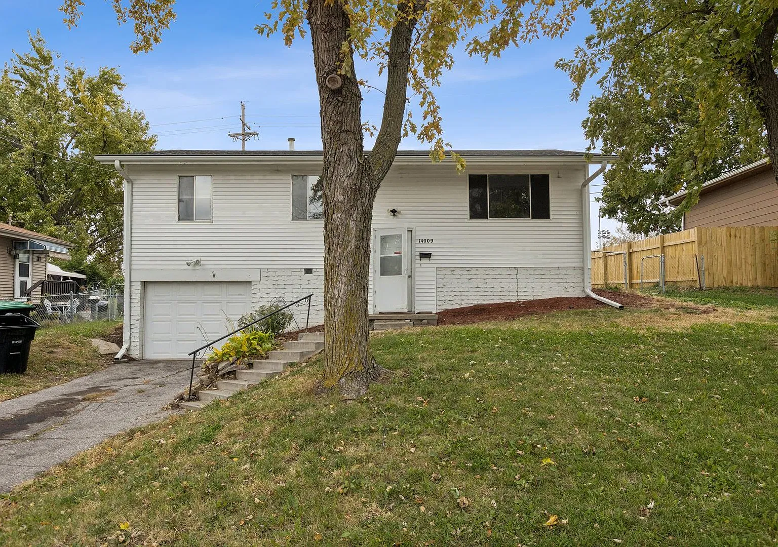 3-Bedroom Home with Large Fenced Yard — Photo 1
