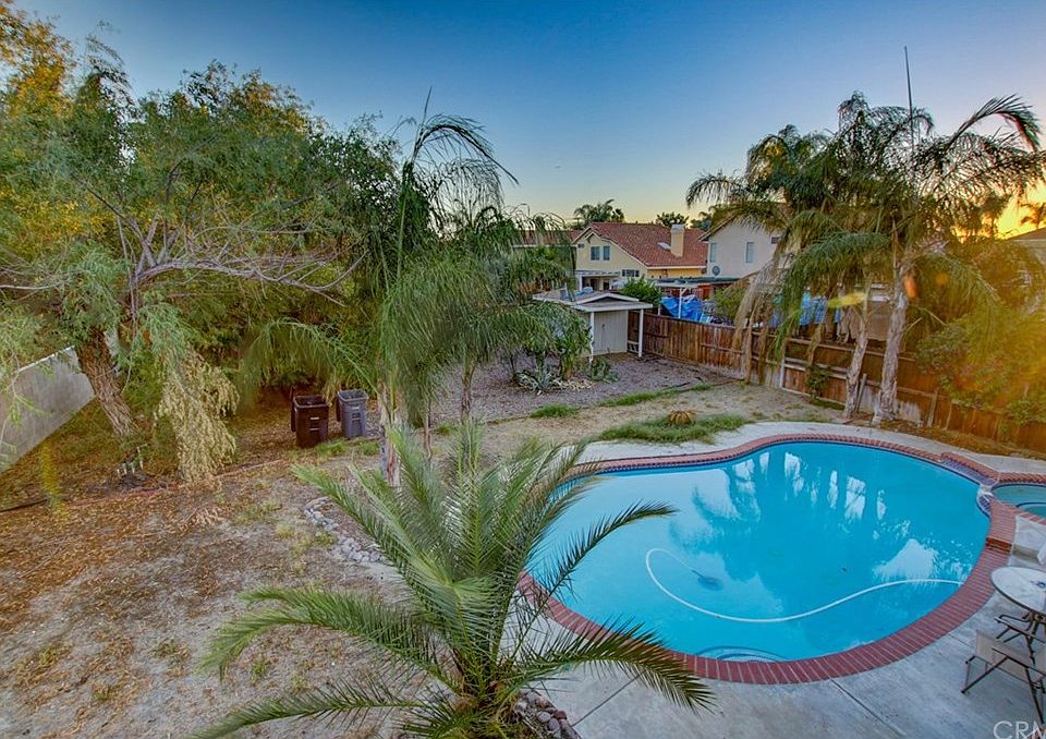 1st image of 1163 Navarre Dr