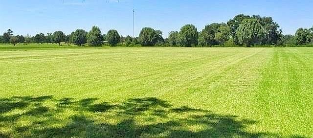 1st image of Golf Course Rd
