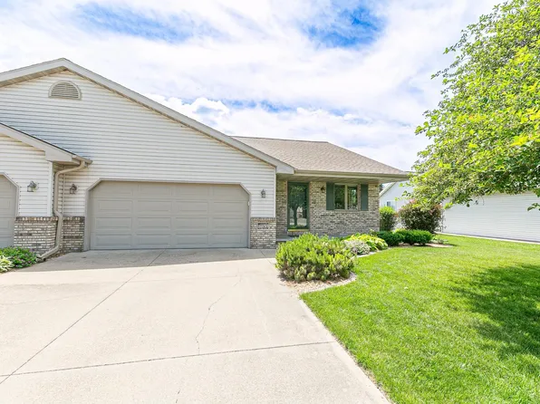 W2759 Brookhaven Dr, Appleton, WI 54915