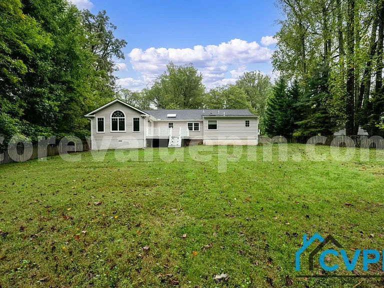4702 Shelley Ln — Photo 28