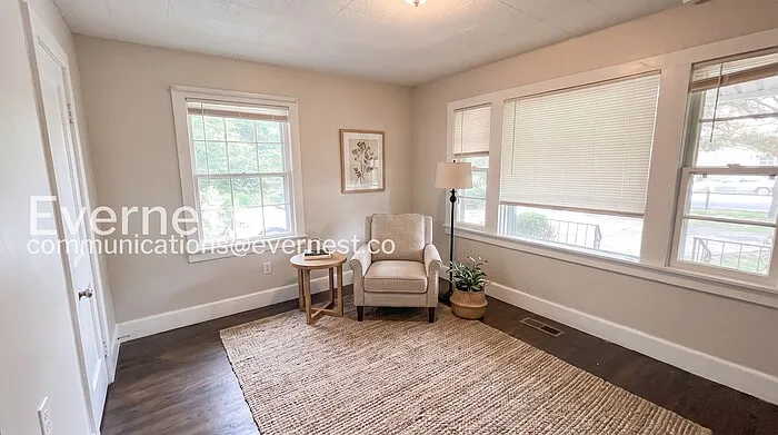 795 Heflin Ave E — Photo 4