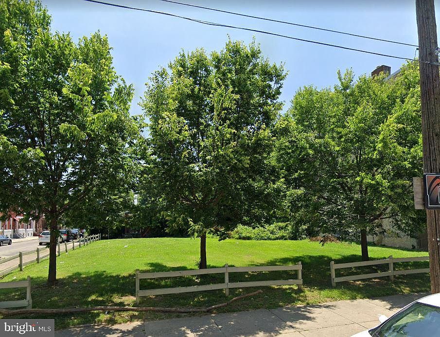 2nd image of 1800-1804 W Tioga St