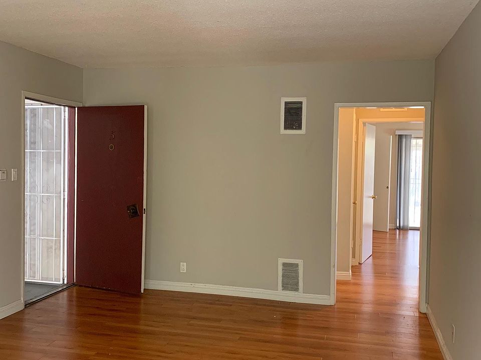 1st image of 832 S Gramercy Pl #5