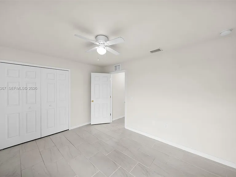 4106 SW 7th Pl — Photo 8