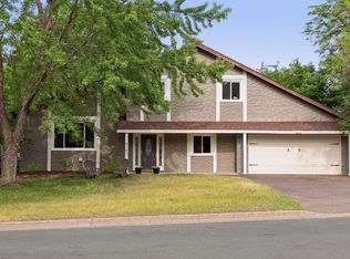 6131 Benjamin St NE, Fridley, MN 55432