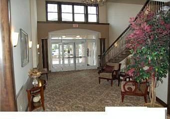 2nd image of 500 Greenhaven Dr APT 225