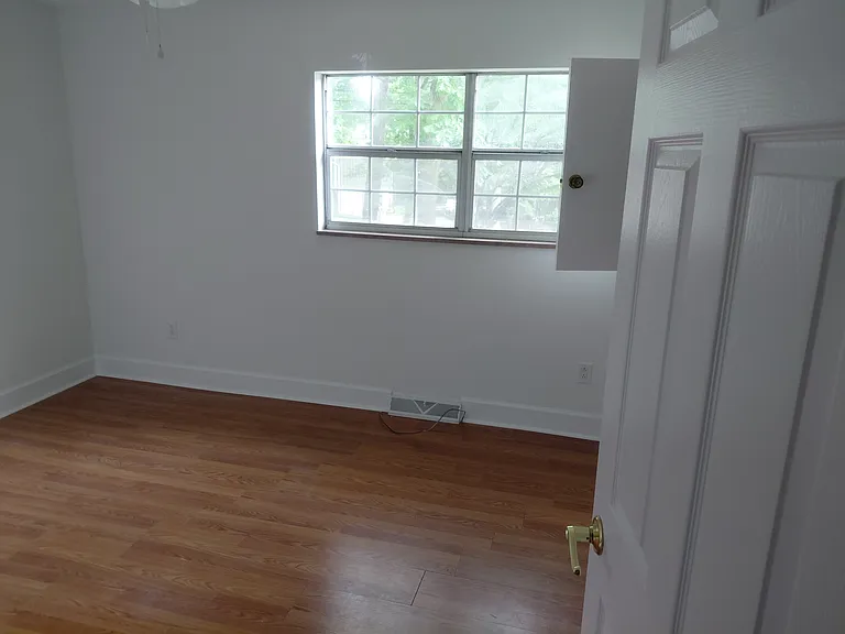 242 Scenic View Dr — Photo 10