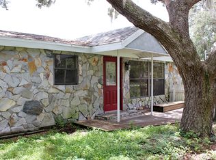 12306 Clear Lake Dr, New Port Richey, FL 34654