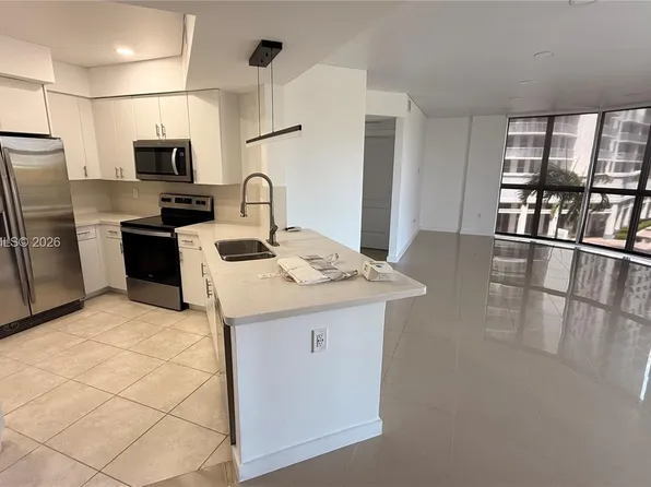 1830 Radius Dr #316, Hollywood, FL 33020