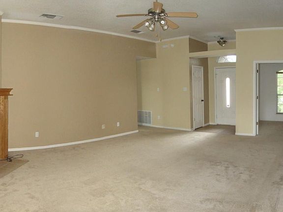 2nd image of 3900 Fabianna Dr