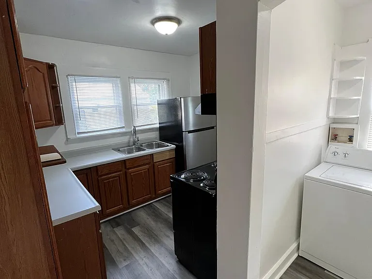 3126 Guilford Ave #3126 — Photo 4