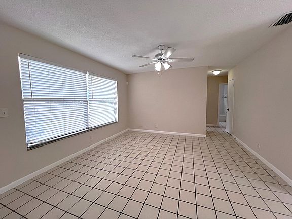 4th image of 644 Date Palm Drive