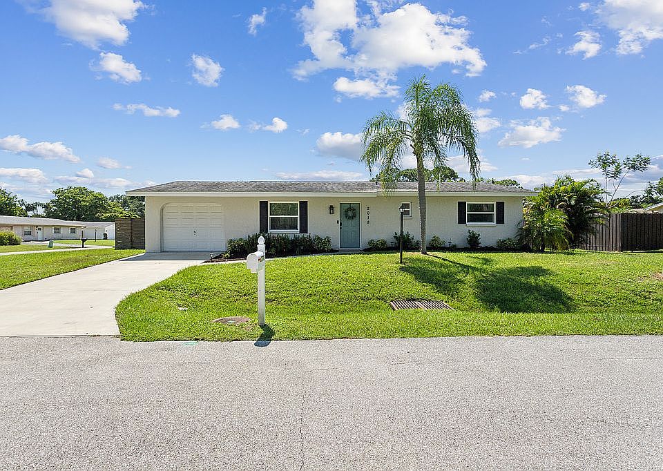 1st image of 2018 Arden Dr