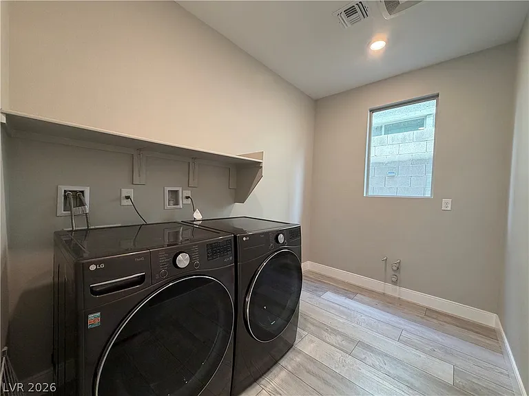 400 Red Feather Peak Ct — Photo 39